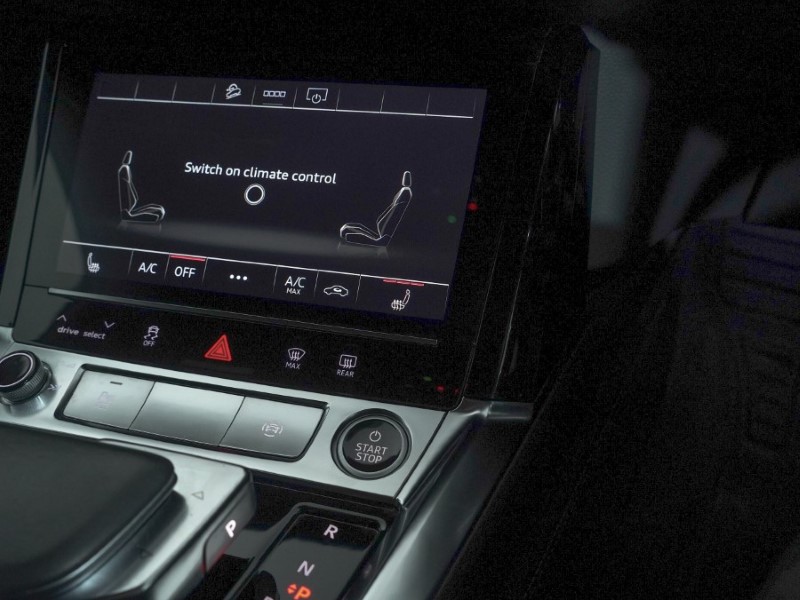 2020 (70) AUDI E-TRON 300kW 55 Quattro 95kWh S Line 5dr Auto 4882227