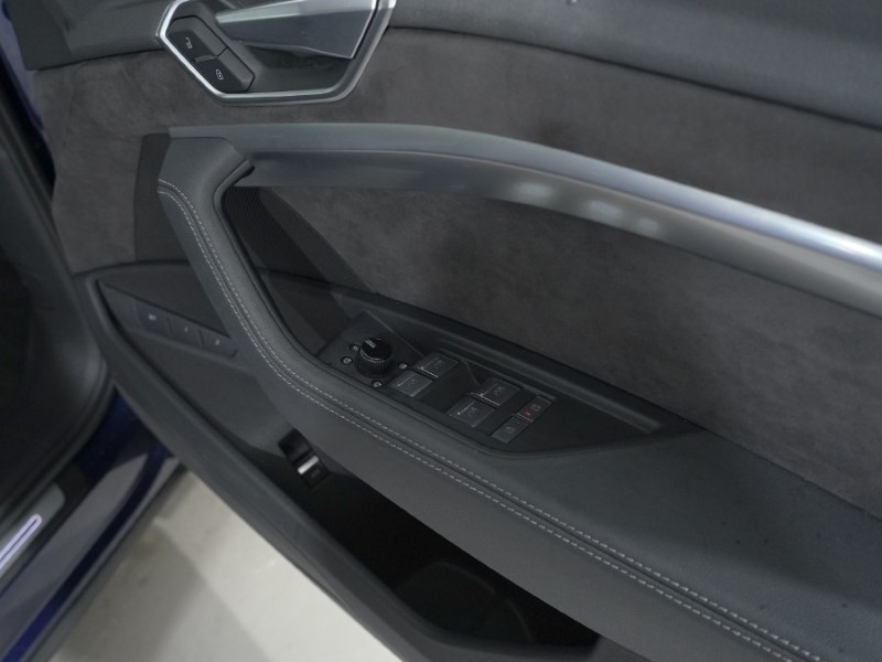 2020 (70) AUDI E-TRON 300kW 55 Quattro 95kWh S Line 5dr Auto 4882222