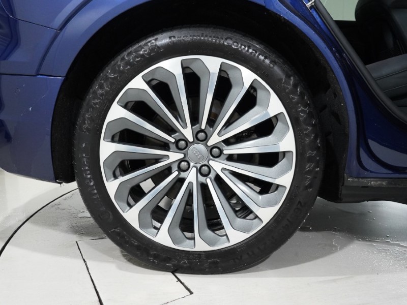 2020 (70) AUDI E-TRON 300kW 55 Quattro 95kWh S Line 5dr Auto 4882201