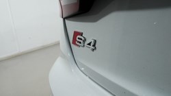 2020 (20) AUDI A4 S4 TDI Quattro Black Edition 4dr Tiptronic 4881993