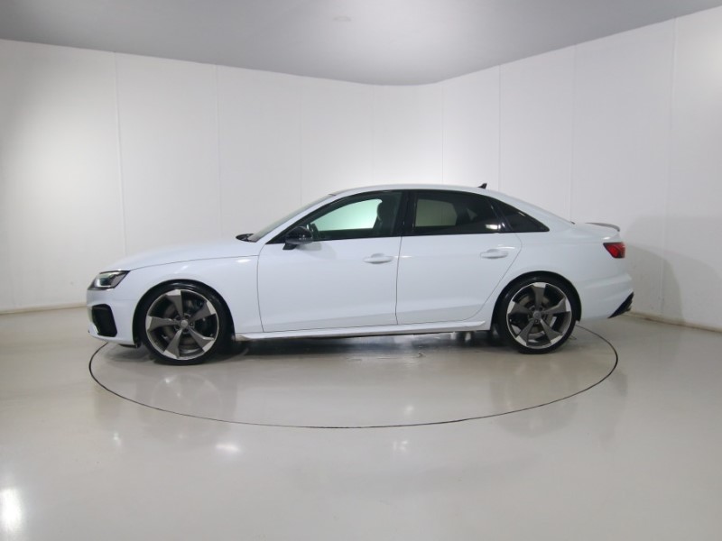 2020 (20) AUDI A4 S4 TDI Quattro Black Edition 4dr Tiptronic 4881987