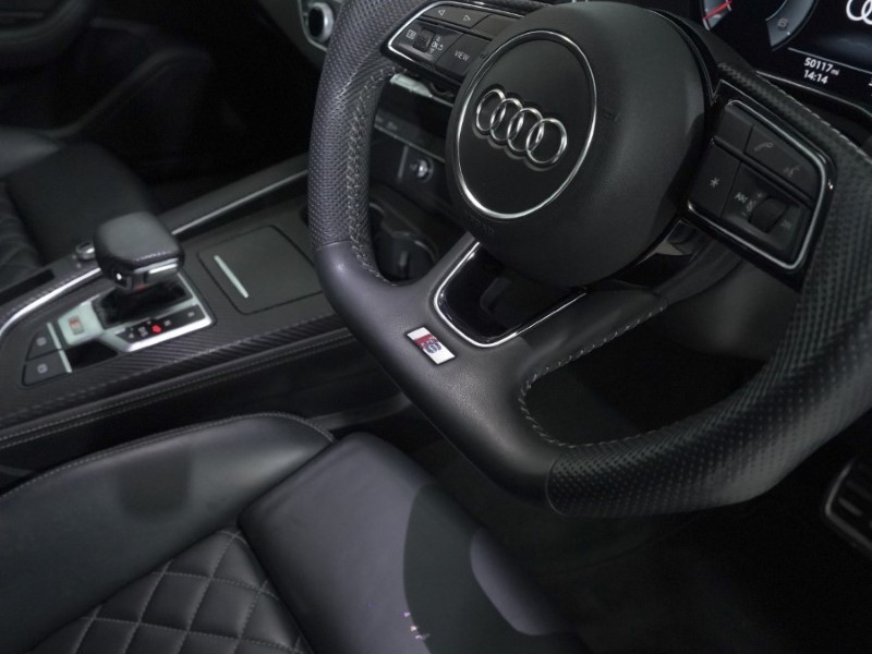 2020 (20) AUDI A4 S4 TDI Quattro Black Edition 4dr Tiptronic 4882012