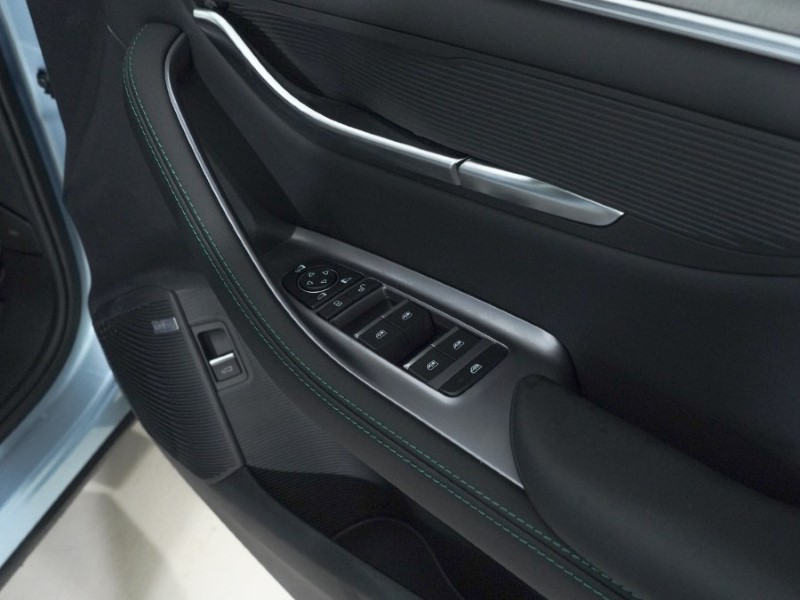 2025 (75) BYD SEAL U 1.5 DM-i Boost 5dr Auto 4885165