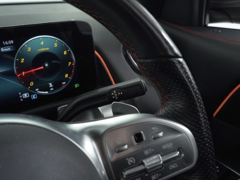 2021 (71) MERCEDES-BENZ GLB 200 AMG Line Premium 5dr 7G-Tronic 4890828