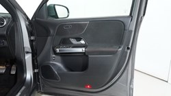 2021 (71) MERCEDES-BENZ GLB 200 AMG Line Premium 5dr 7G-Tronic 4890820