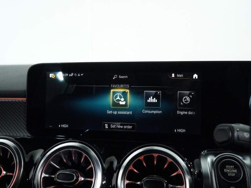 2021 (71) MERCEDES-BENZ GLB 200 AMG Line Premium 5dr 7G-Tronic 4890838