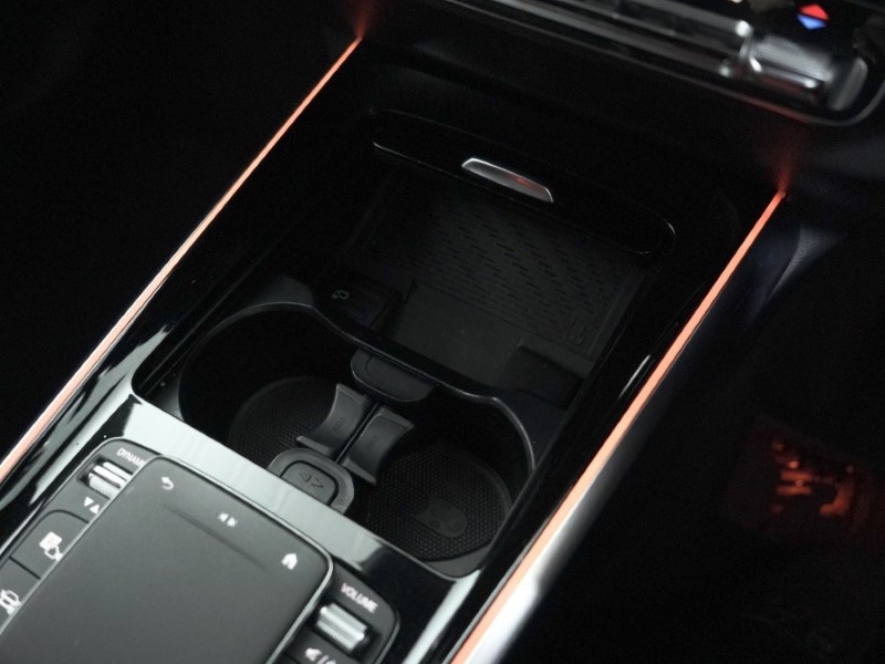 2021 (71) MERCEDES-BENZ GLB 200 AMG Line Premium 5dr 7G-Tronic 4890842