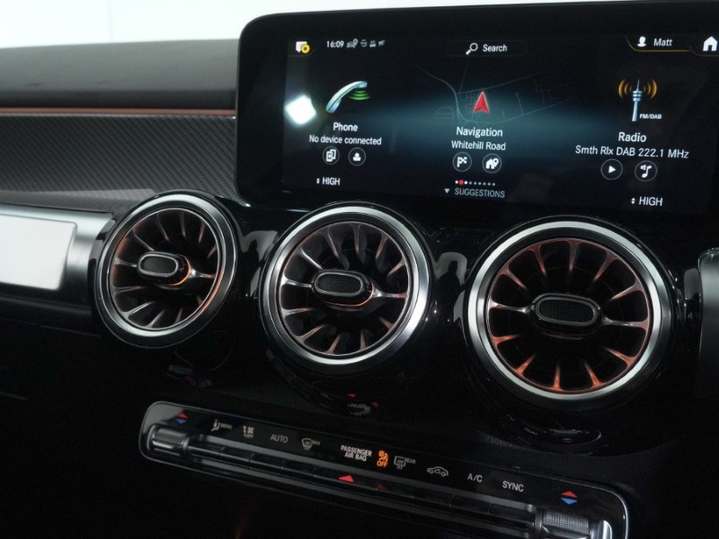 2021 (71) MERCEDES-BENZ GLB 200 AMG Line Premium 5dr 7G-Tronic 4890832