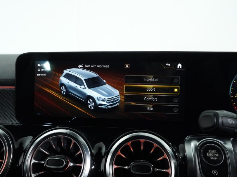 2021 (71) MERCEDES-BENZ GLB 200 AMG Line Premium 5dr 7G-Tronic 4890837