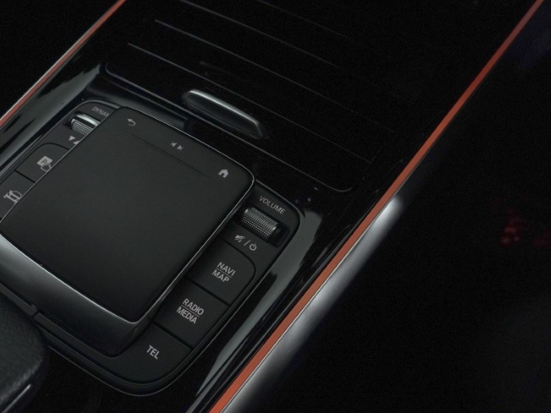 2021 (71) MERCEDES-BENZ GLB 200 AMG Line Premium 5dr 7G-Tronic 4890836