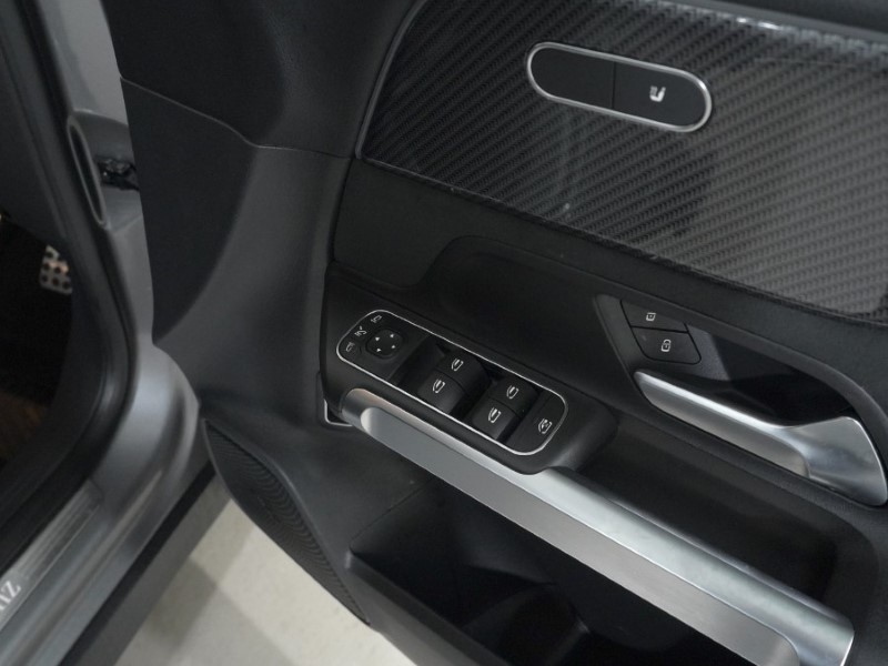 2021 (71) MERCEDES-BENZ GLB 200 AMG Line Premium 5dr 7G-Tronic 4890821