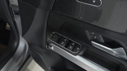 2021 (71) MERCEDES-BENZ GLB 200 AMG Line Premium 5dr 7G-Tronic 4890821