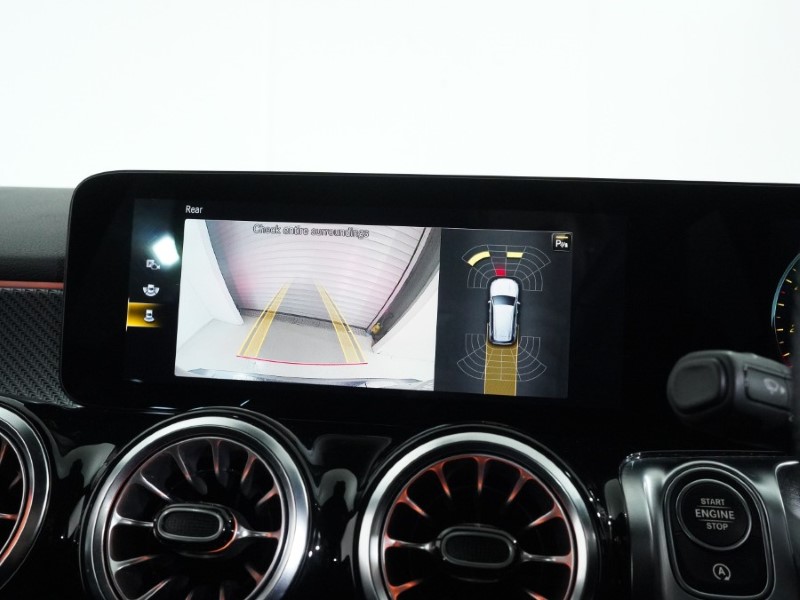 2021 (71) MERCEDES-BENZ GLB 200 AMG Line Premium 5dr 7G-Tronic 4890840