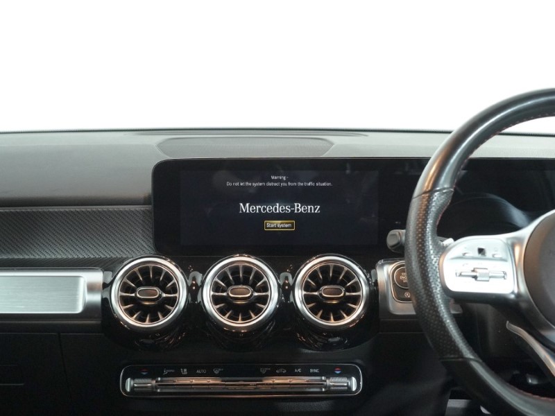 2021 (71) MERCEDES-BENZ GLB 200 AMG Line Premium 5dr 7G-Tronic 4890809