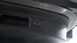 2025 (25) BYD SEAL U 1.5 DM-i Comfort 5dr Auto 4892159