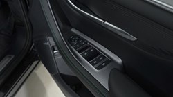 2025 (25) BYD SEAL U 1.5 DM-i Comfort 5dr Auto 4892152