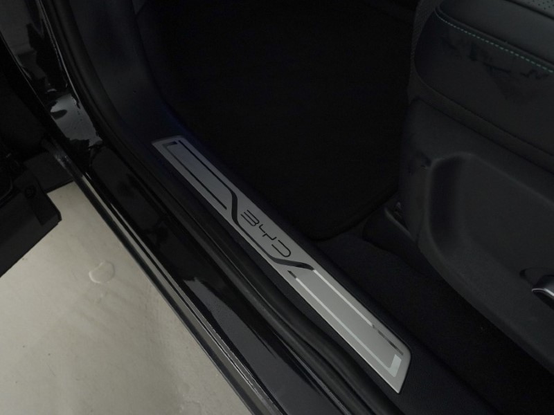 2025 (25) BYD SEAL U 1.5 DM-i Comfort 5dr Auto 4892194