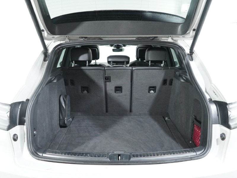 2026 (75) PORSCHE MACAN 5dr PDK 4899978