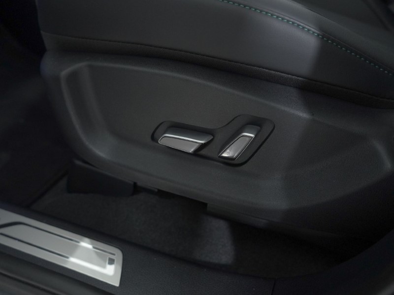 2025 (25) BYD SEAL U 1.5 DM-i Boost 5dr Auto 4897134