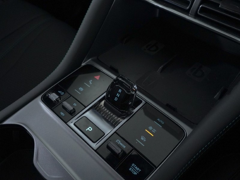 2025 (25) BYD SEAL U 1.5 DM-i Comfort 5dr Auto 4890978