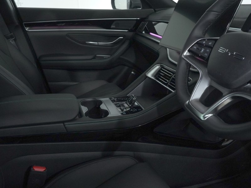 2025 (25) BYD SEAL U 1.5 DM-i Comfort 5dr Auto 4890912