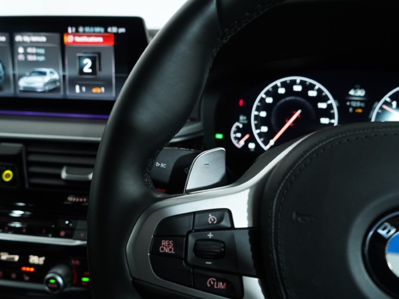 2018 (68) BMW 5 SERIES 530d xDrive M Sport 4dr Auto 4894944