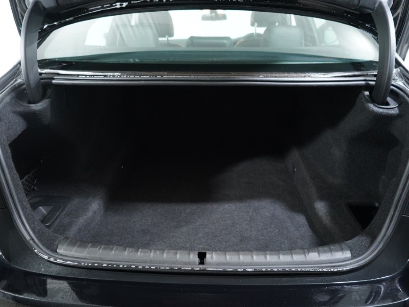 2018 (68) BMW 5 SERIES 530d xDrive M Sport 4dr Auto 4894923