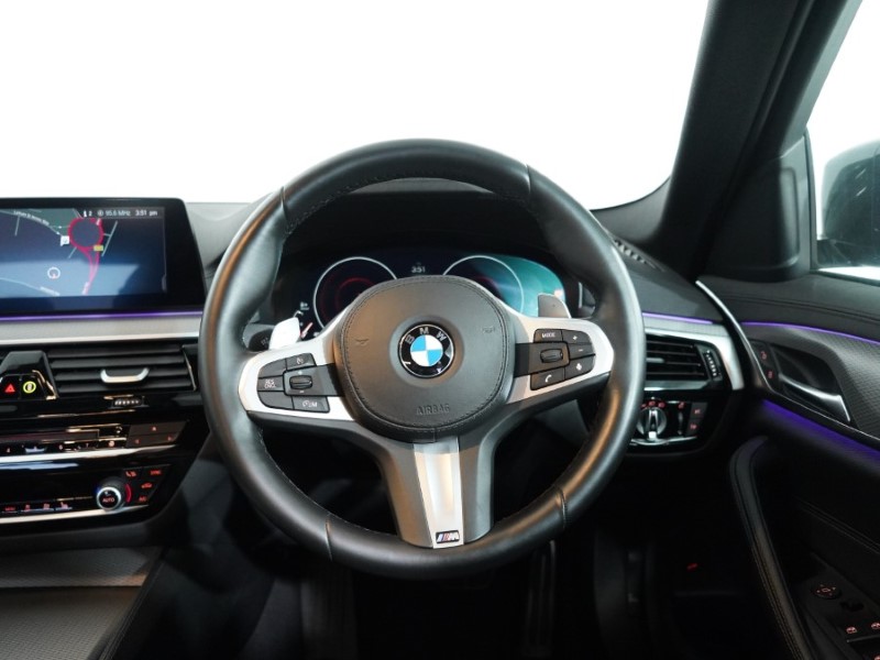 2018 (68) BMW 5 SERIES 530d xDrive M Sport 4dr Auto 4895389