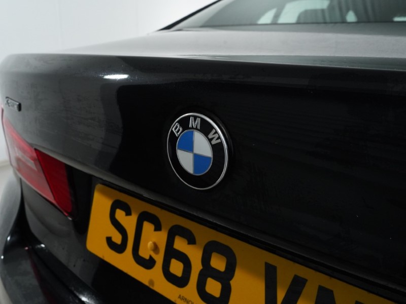 2018 (68) BMW 5 SERIES 530d xDrive M Sport 4dr Auto 4894920