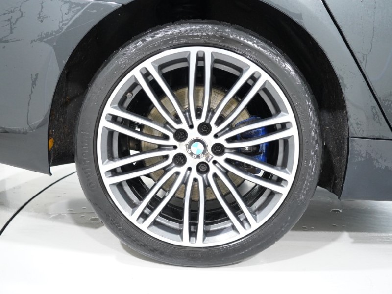 2018 (68) BMW 5 SERIES 530d xDrive M Sport 4dr Auto 4894924