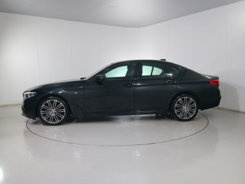 2018 (68) BMW 5 SERIES 530d xDrive M Sport 4dr Auto 4894950