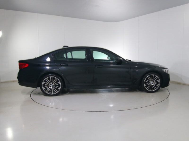 2018 (68) BMW 5 SERIES 530d xDrive M Sport 4dr Auto 4894954