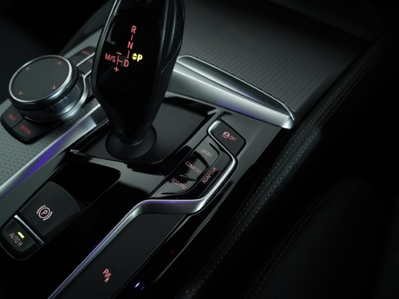 2018 (68) BMW 5 SERIES 530d xDrive M Sport 4dr Auto 4894931