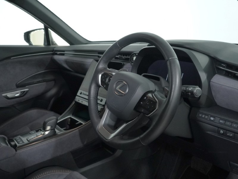 2024 (24) LEXUS LBX 1.5 Takumi 5dr E-CVT 4901031