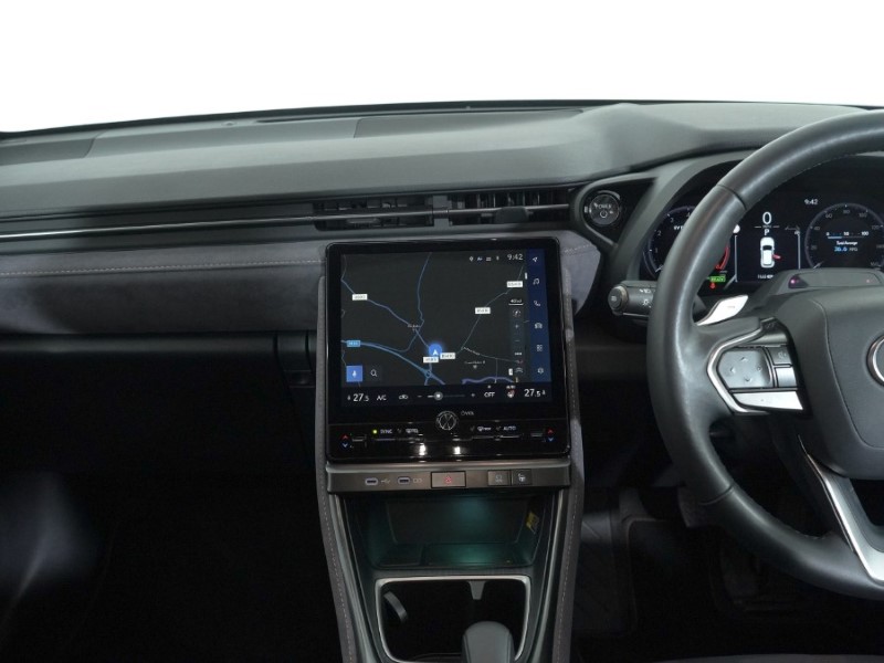 2024 (24) LEXUS LBX 1.5 Takumi 5dr E-CVT 4901060