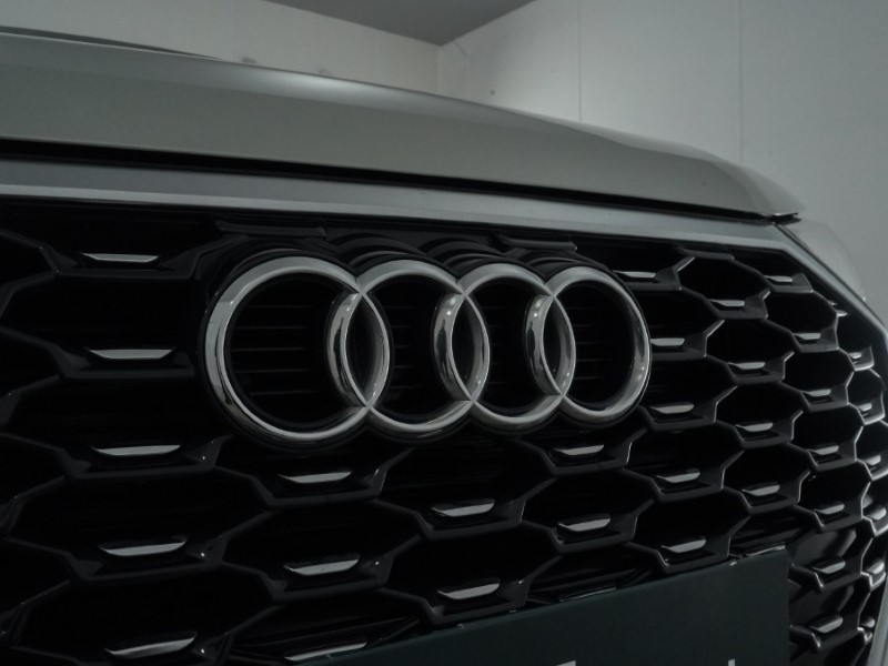 2021 (71) AUDI Q3 35 TFSI S Line 5dr S Tronic 4894889