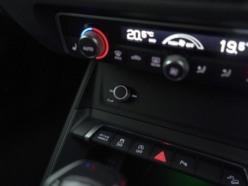 2021 (71) AUDI Q3 35 TFSI S Line 5dr S Tronic 4894903