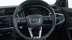 2021 (71) AUDI Q3 35 TFSI S Line 5dr S Tronic 4894878