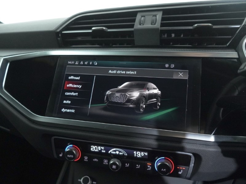 2021 (71) AUDI Q3 35 TFSI S Line 5dr S Tronic 4894904