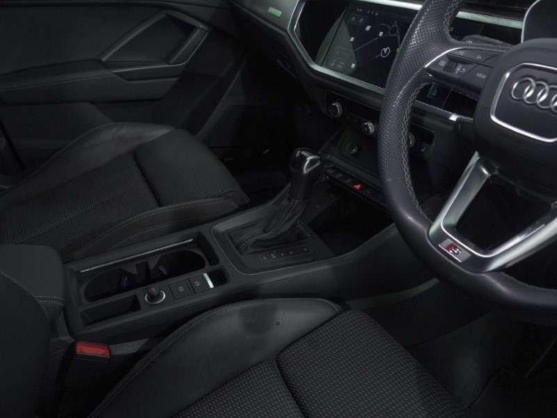 2021 (71) AUDI Q3 35 TFSI S Line 5dr S Tronic 4894884