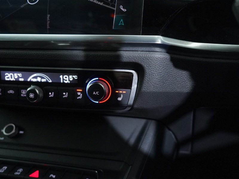 2021 (71) AUDI Q3 35 TFSI S Line 5dr S Tronic 4894899