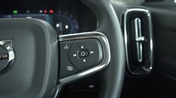 2023 (23) VOLVO XC40 2.0 B3P Plus Dark 5dr Auto 4898133