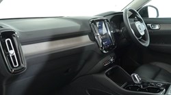 2023 (23) VOLVO XC40 2.0 B3P Plus Dark 5dr Auto 4898129