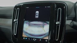 2023 (23) VOLVO XC40 2.0 B3P Plus Dark 5dr Auto 4898147