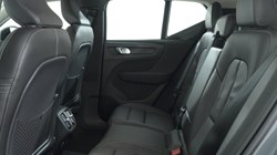 2023 (23) VOLVO XC40 2.0 B3P Plus Dark 5dr Auto 4898130