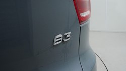 2023 (23) VOLVO XC40 2.0 B3P Plus Dark 5dr Auto 4898117