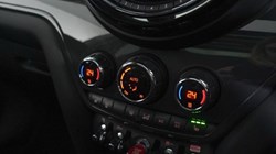 2019 (19) MINI COUNTRYMAN 2.0 Cooper D Sport 5dr Auto 4930822