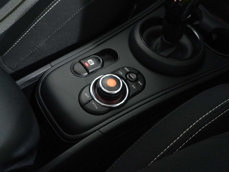 2019 (19) MINI COUNTRYMAN 2.0 Cooper D Sport 5dr Auto 4930827