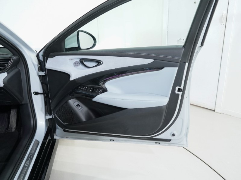 2025 (75) BYD SEAL 390kW Excellence AWD 83kWh 4dr Auto 4930921