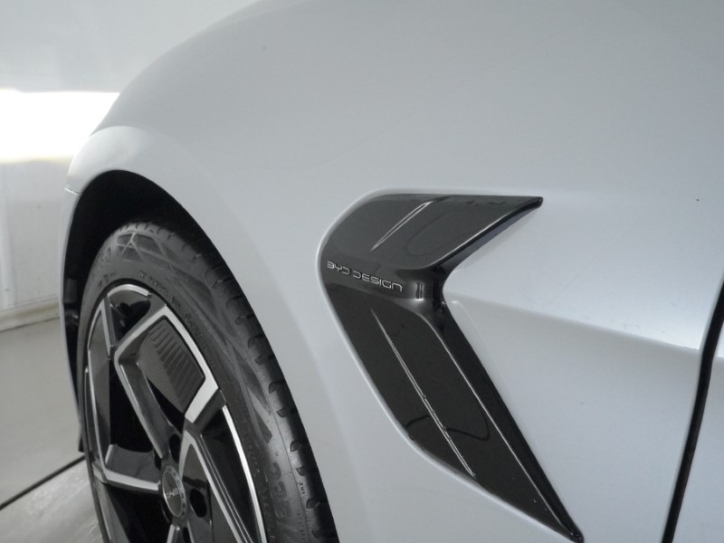 2025 (75) BYD SEAL 390kW Excellence AWD 83kWh 4dr Auto 4930972